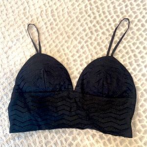 Black crop bra top